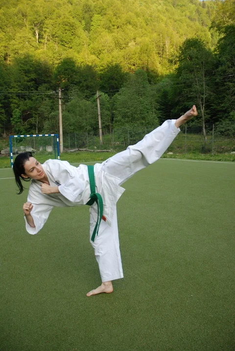 가라데, 발차기, 소녀, 무술