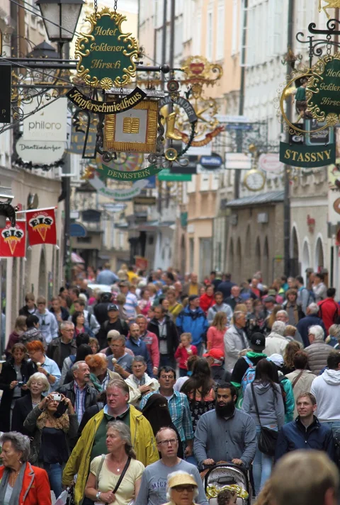 pedestrian zone, people, salzburg, population