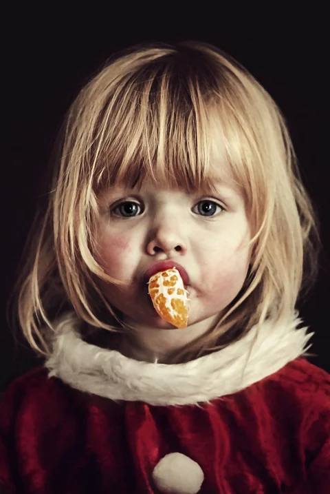 girl, mandarin, orange, portrait