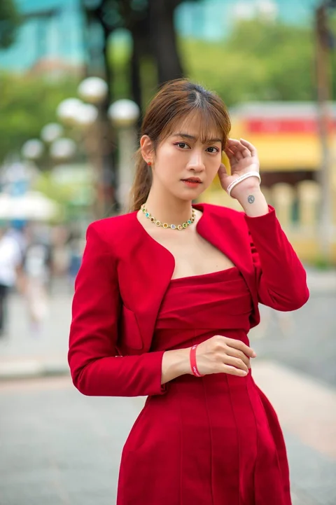 lê bống, le bong, le xuan anh, hot tiktoker