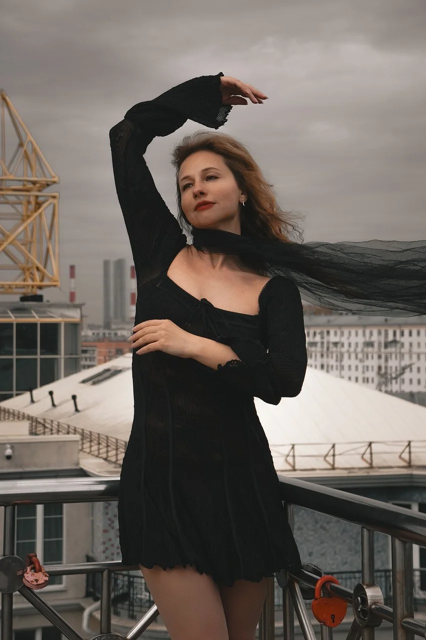 woman, hat, black dress, gothic