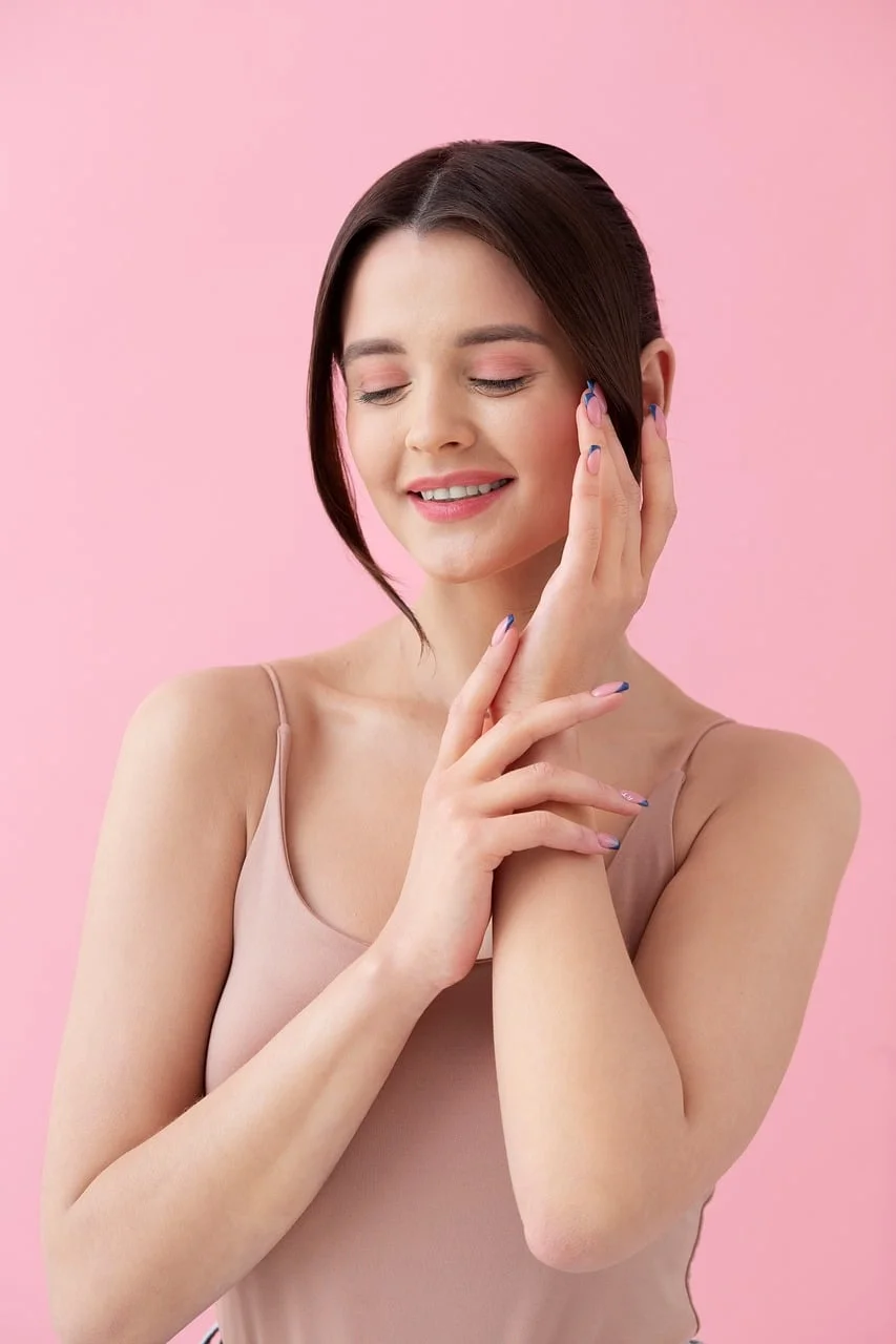 woman, smile, peaceful, pink background