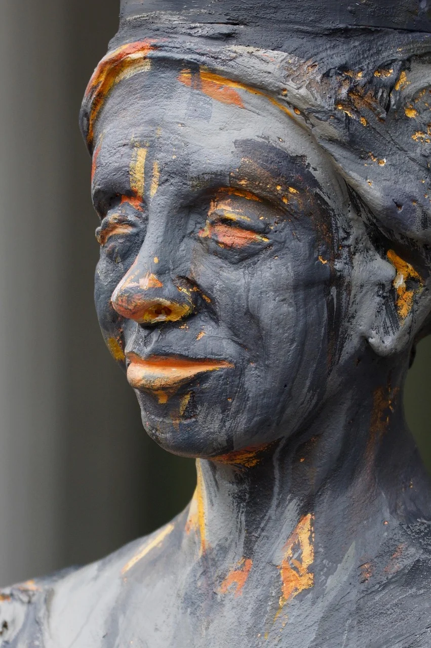 woman, woman bust, contrast, colour