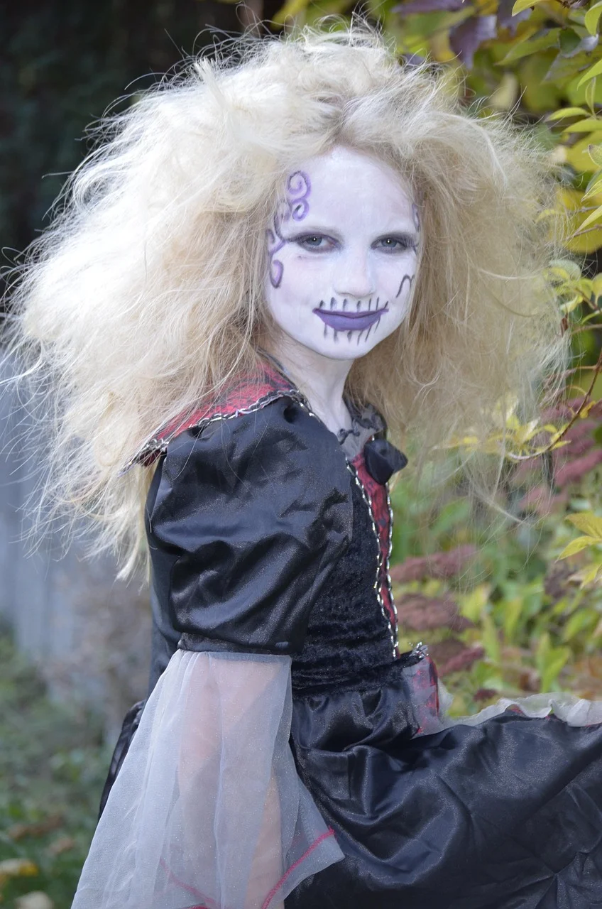 girl, blond, mane, close up