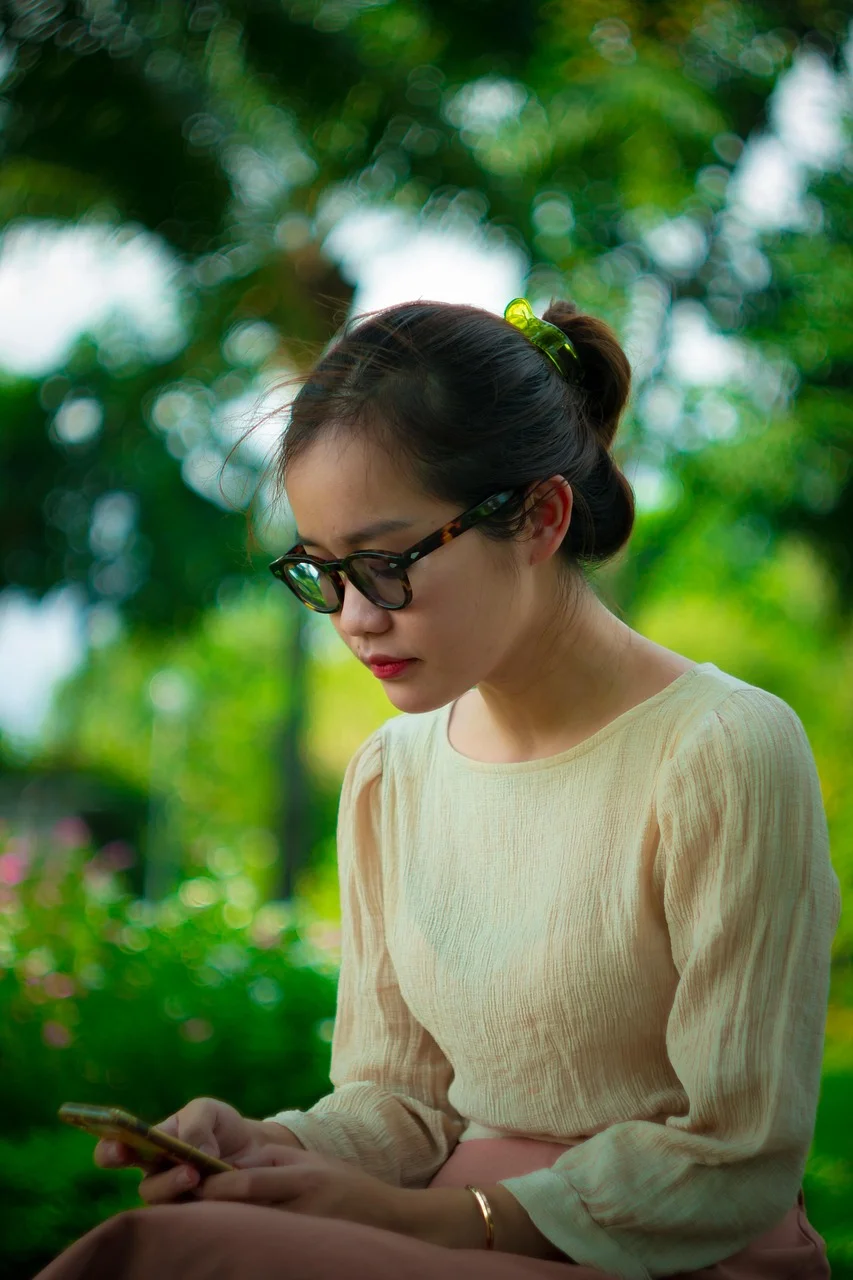asian woman, woman, texting, eyeglasses