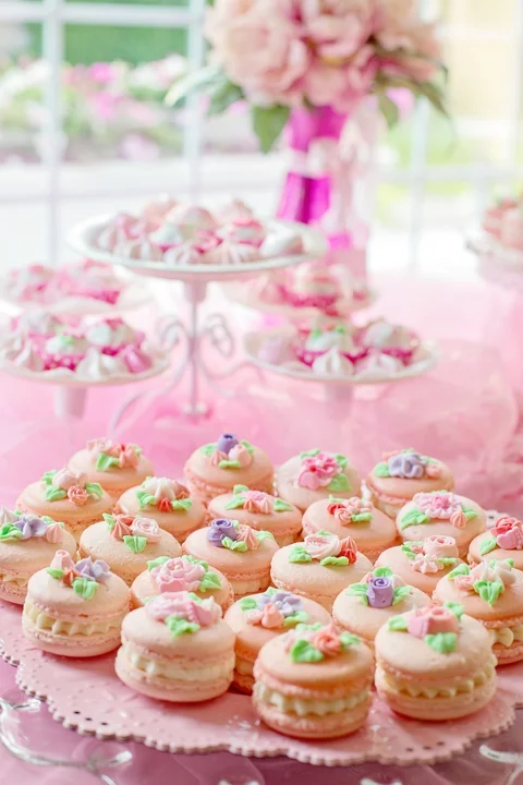 macarons, pastries, sweets, desserts