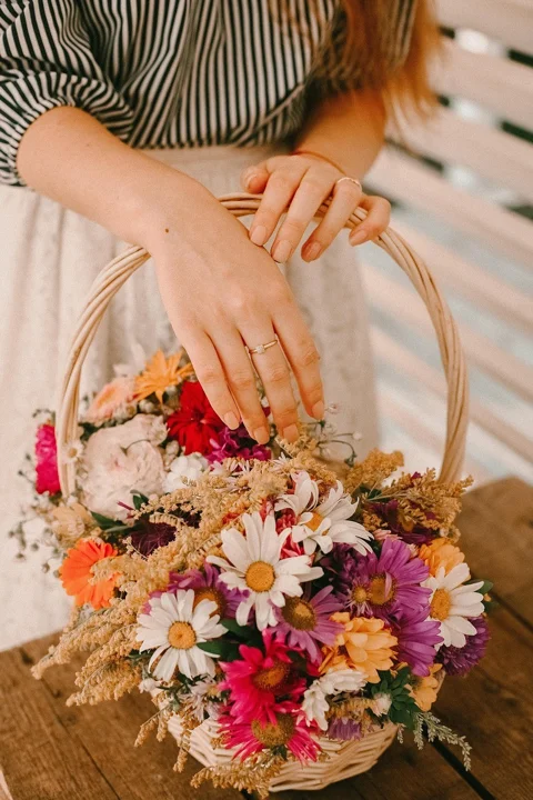 bouquet, basket, decorations, young woman