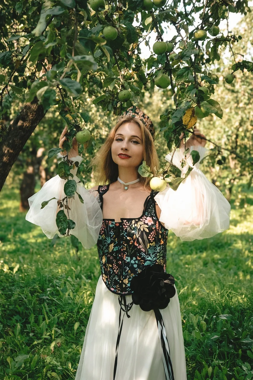 kokoshnik, maiden, young lady, woman