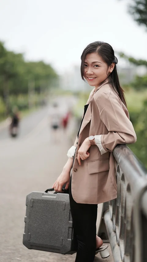 woman, model, portrait, outdoor