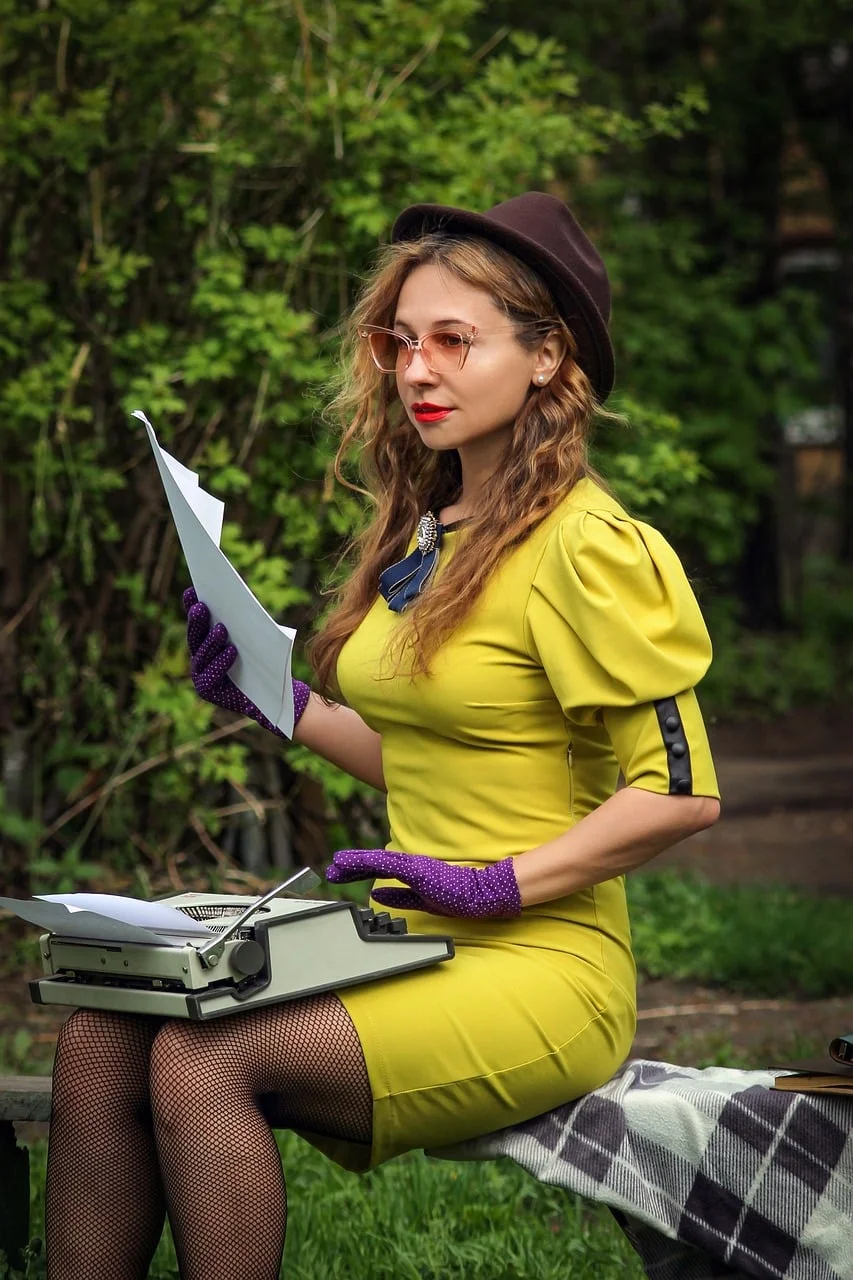 woman, 40s, retro, vintage