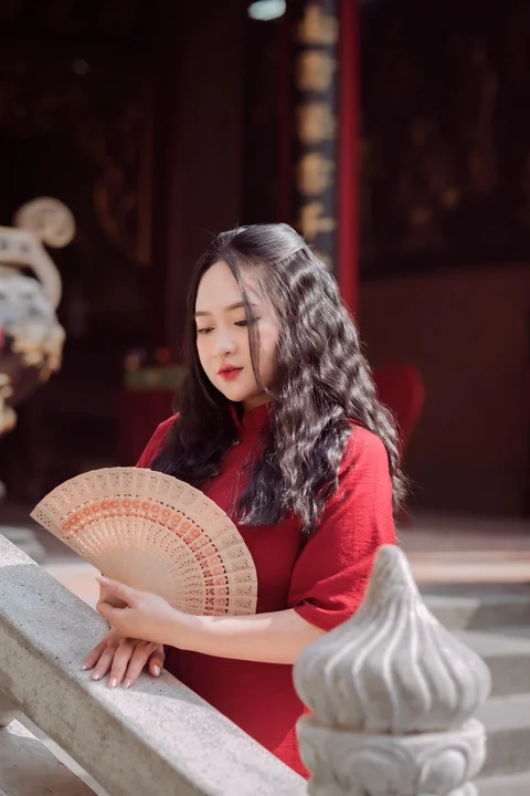 girl, aodai, portable fan, temple