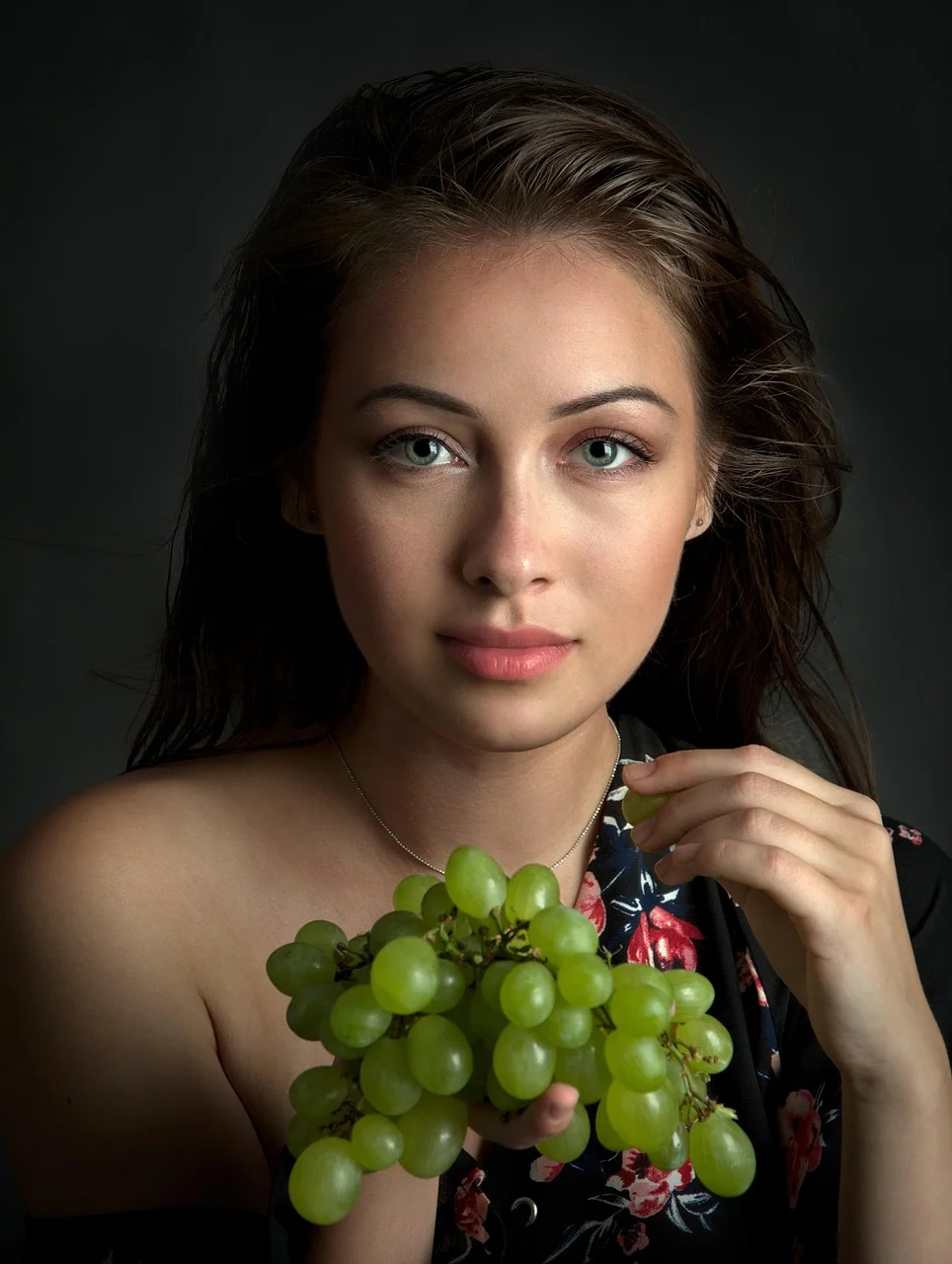 girl, grapes, beauty, food
