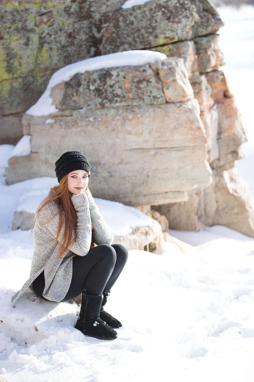 winter, rocks, redhead, snow