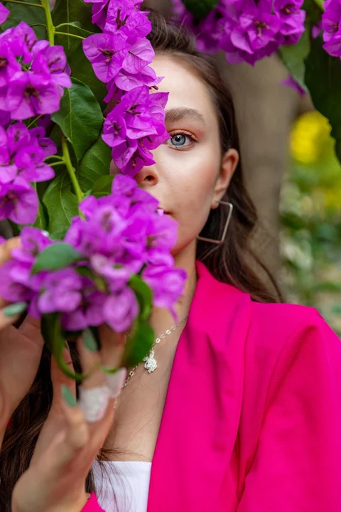 woman, portrait, flowers, model