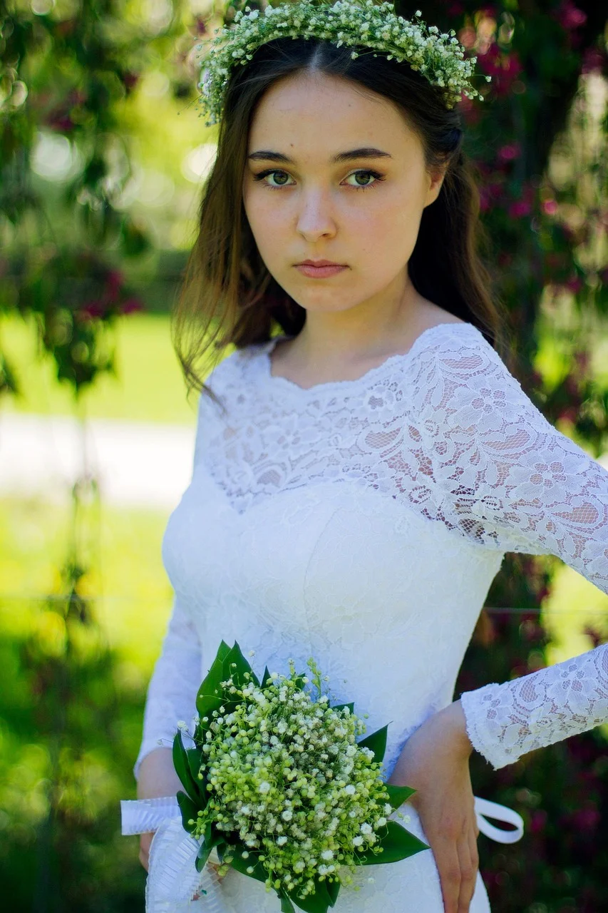 wedding, bride, bouquet, portrait