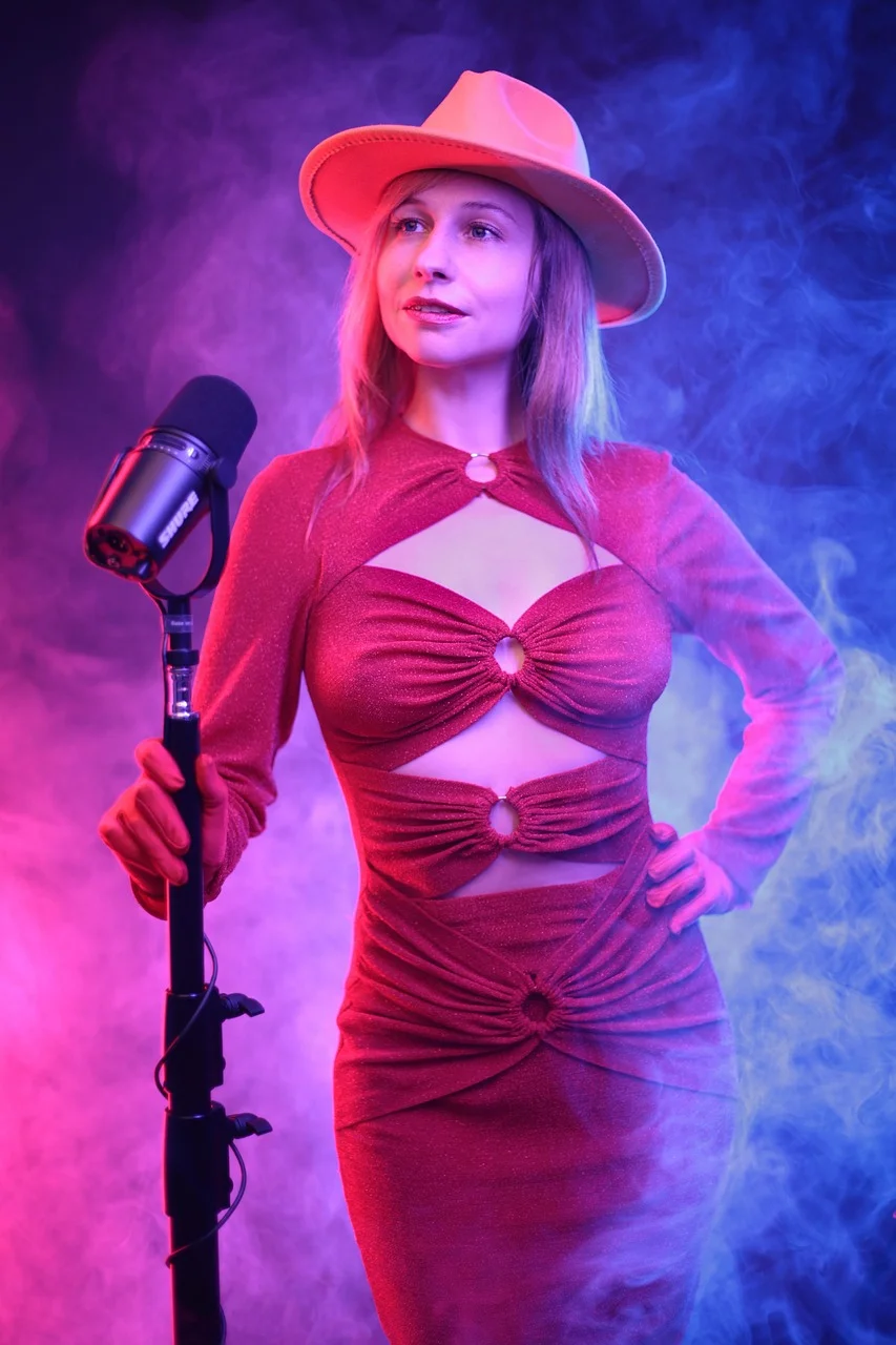 singer, microphone, woman, model