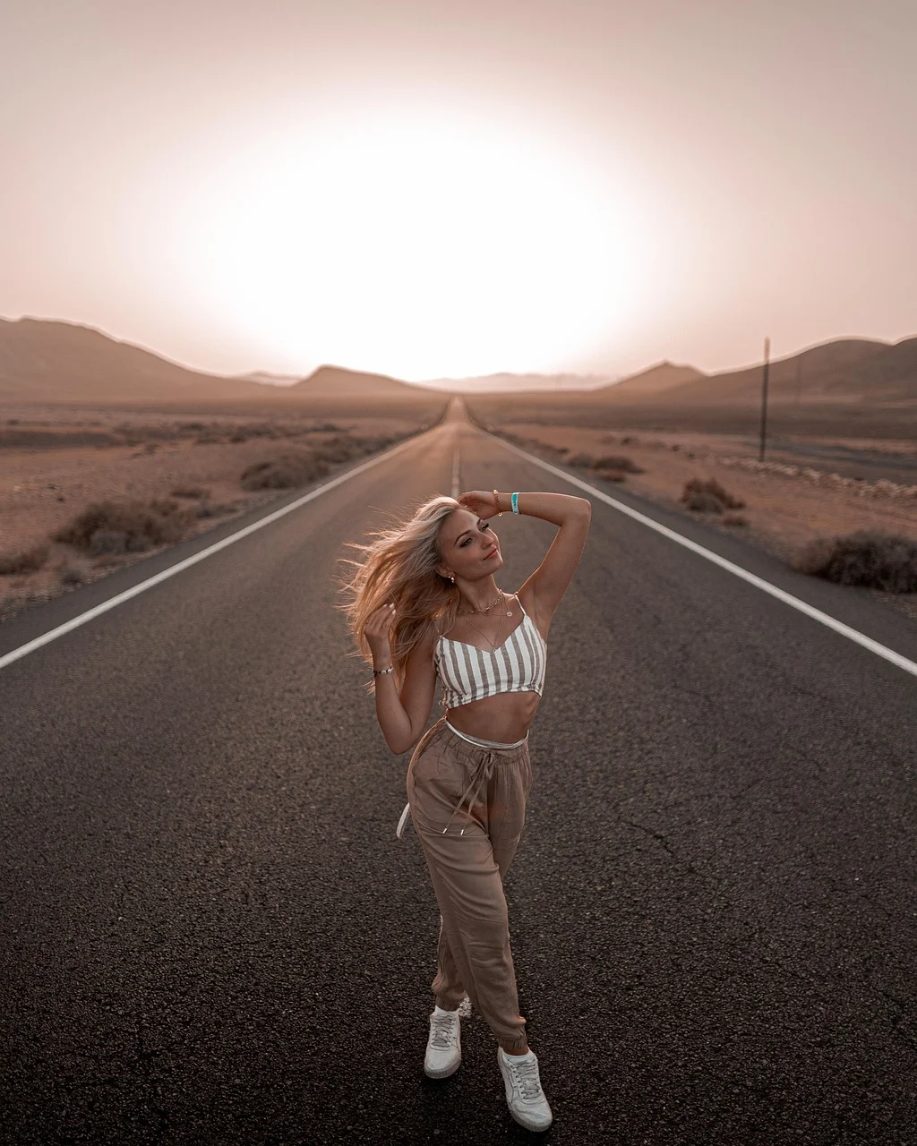 girl, fashion, road, beauty