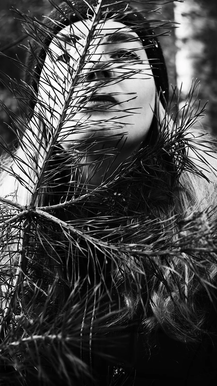 young woman, black and white, model, portrait