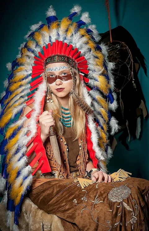model, suit, indian, disguise