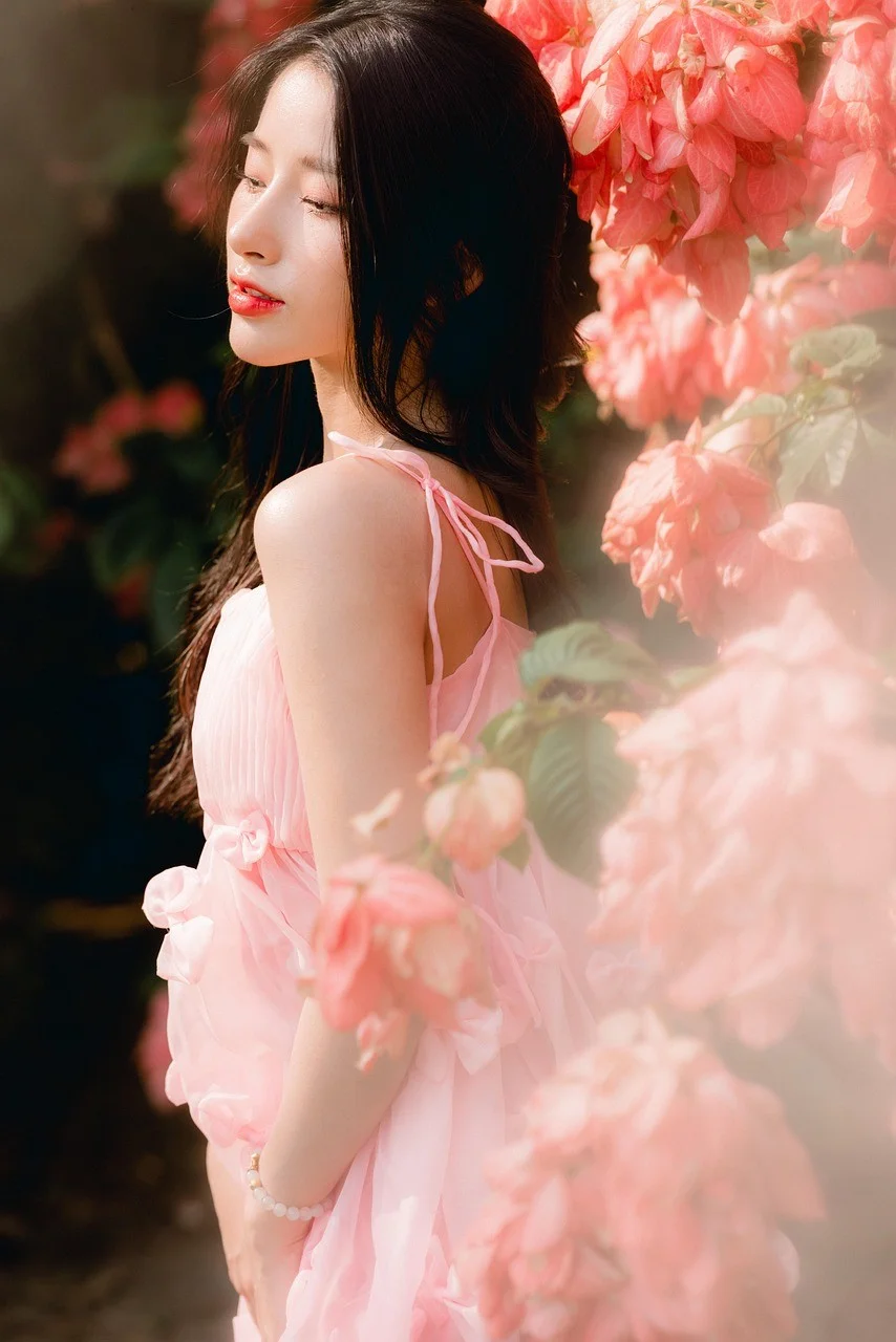 asian woman, garden, flowers, outdoors
