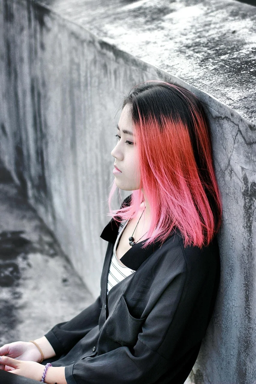 beautiful, campus, back view, woman